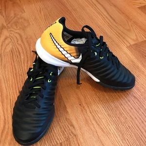 Nike turf shoes